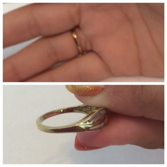 DIAMOND RING - Picture 6 of 8