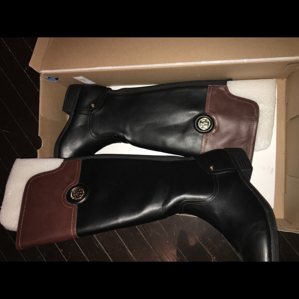 Liz Claiborne boots