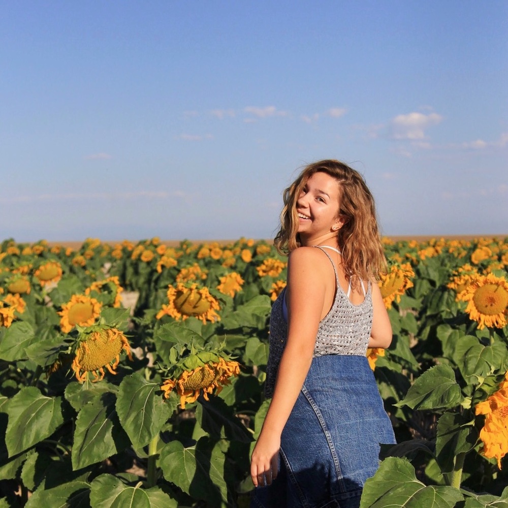 Meet your Posher, Stefanie