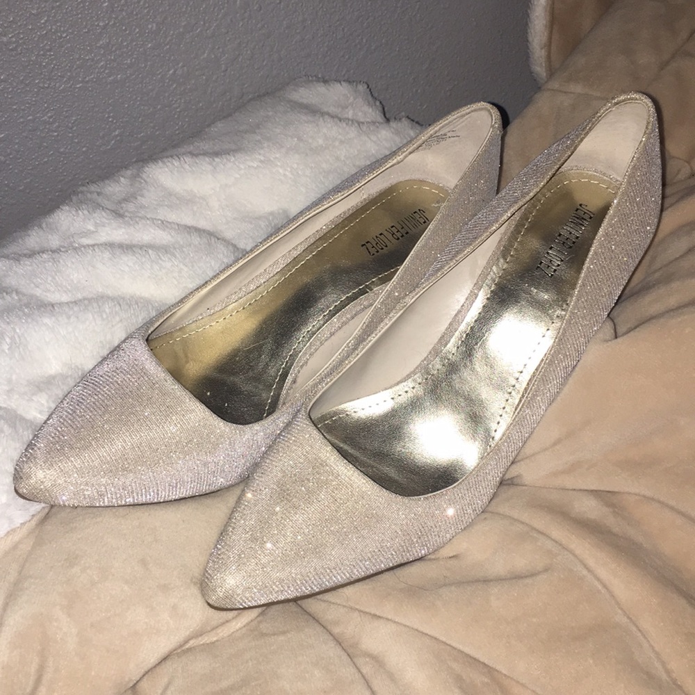Jennifer Lopez stilettos