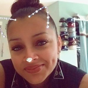 Meet your Posher, Latisha