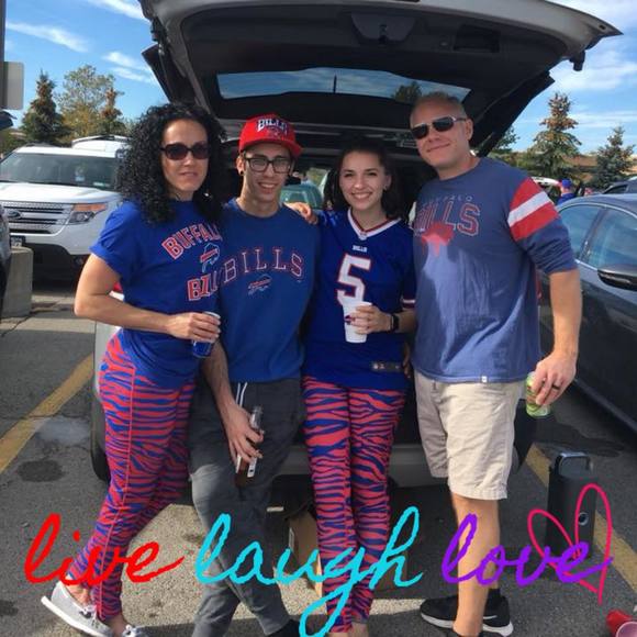 Meet your Posher, Rhiannon - Picture 1 of 1