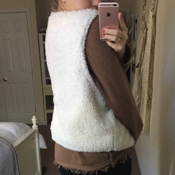 Fuzzy Vest !!! - Picture 3 of 3