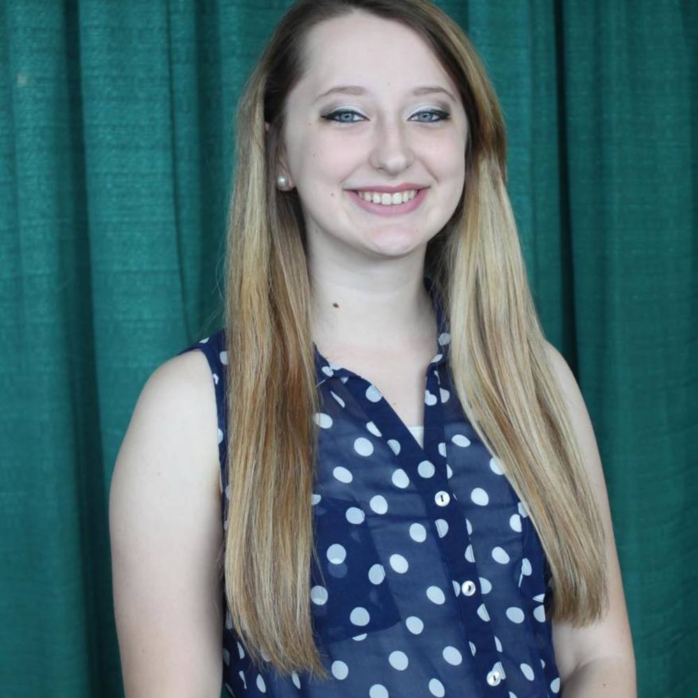 Meet your Posher, Rebecca