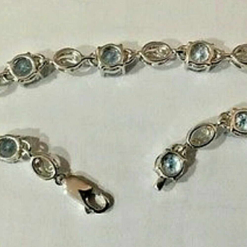 Swiss blue topaz 9.9CTW silver tennis bracelet - Picture 2 of 2