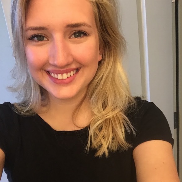 Meet your Posher, Taylor - Picture 1 of 1