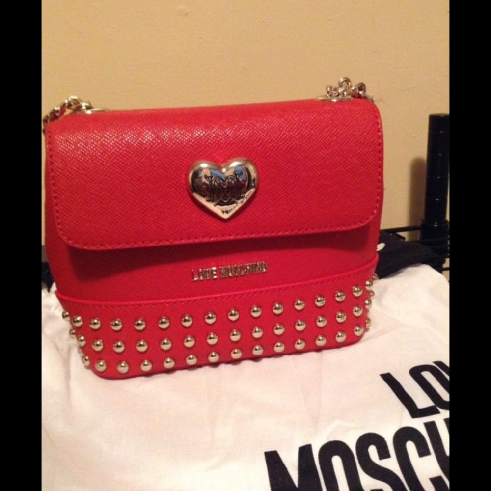 Beautiful stud bag