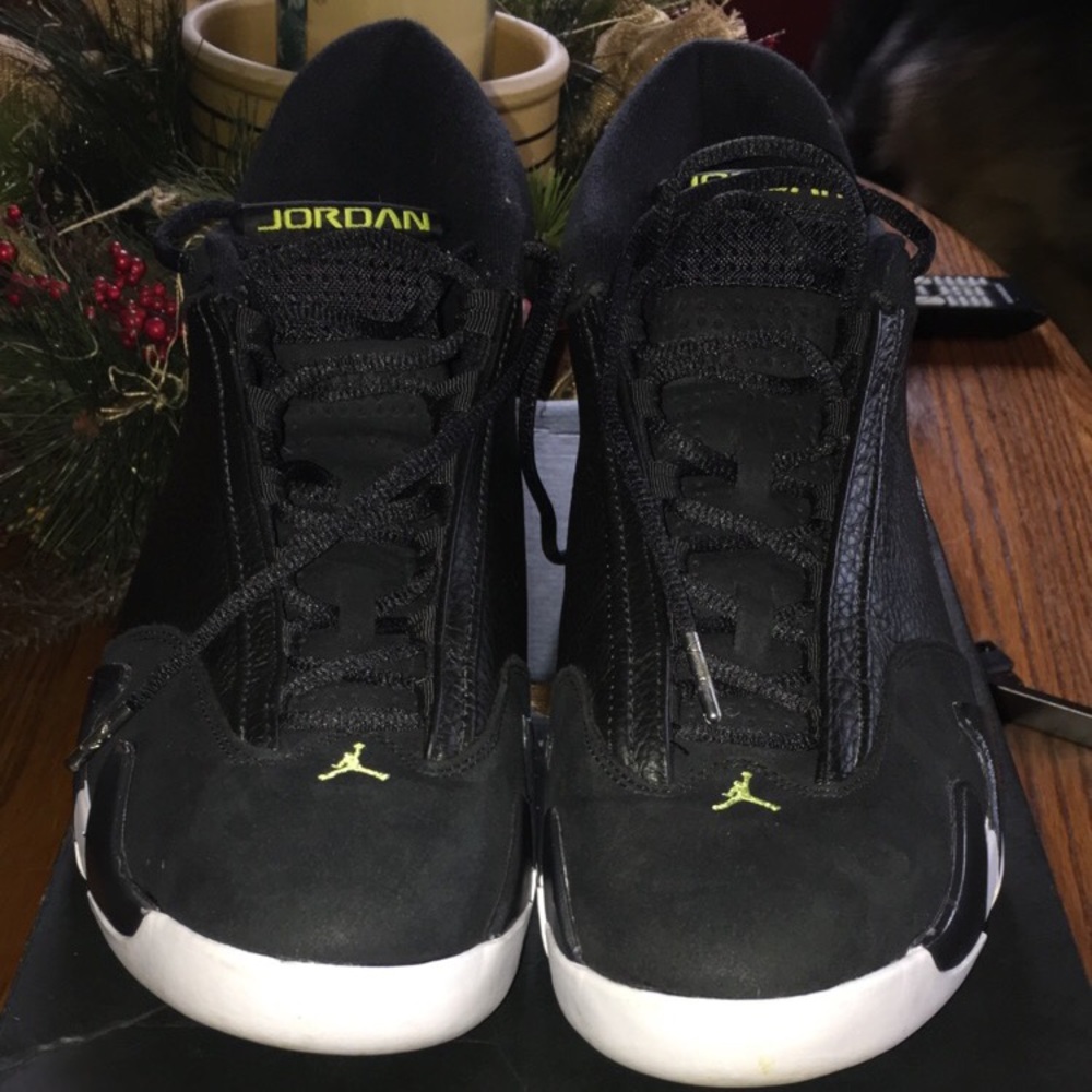 Jordan 14 Retro, size 11 mens