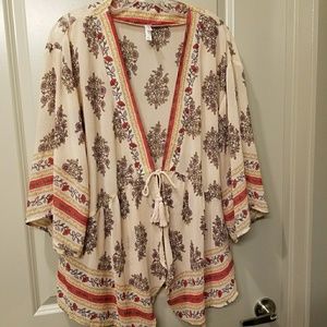 Flowered Blouse/Light Weight/Sher