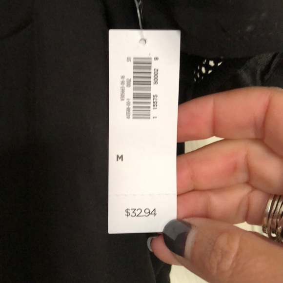 Super cute black cold shoulder t - Picture 4 of 4