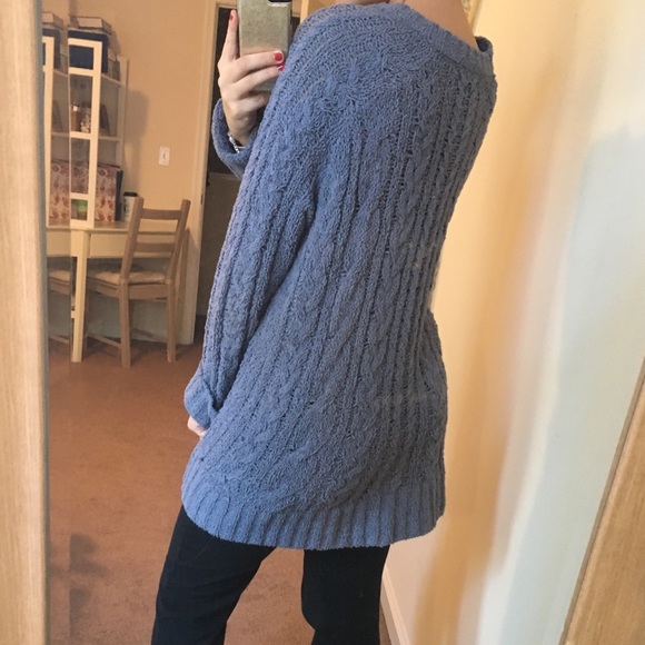 SUPER SOFT sweater!! - Picture 3 of 4