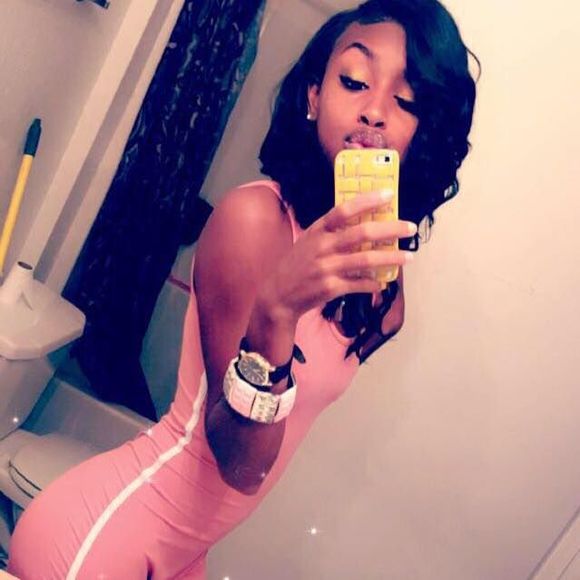 Meet your Posher, Tai - Picture 1 of 1