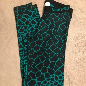 nike pro leggings