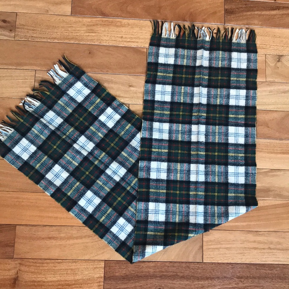 Vintage Pendleton plaid wool scarf