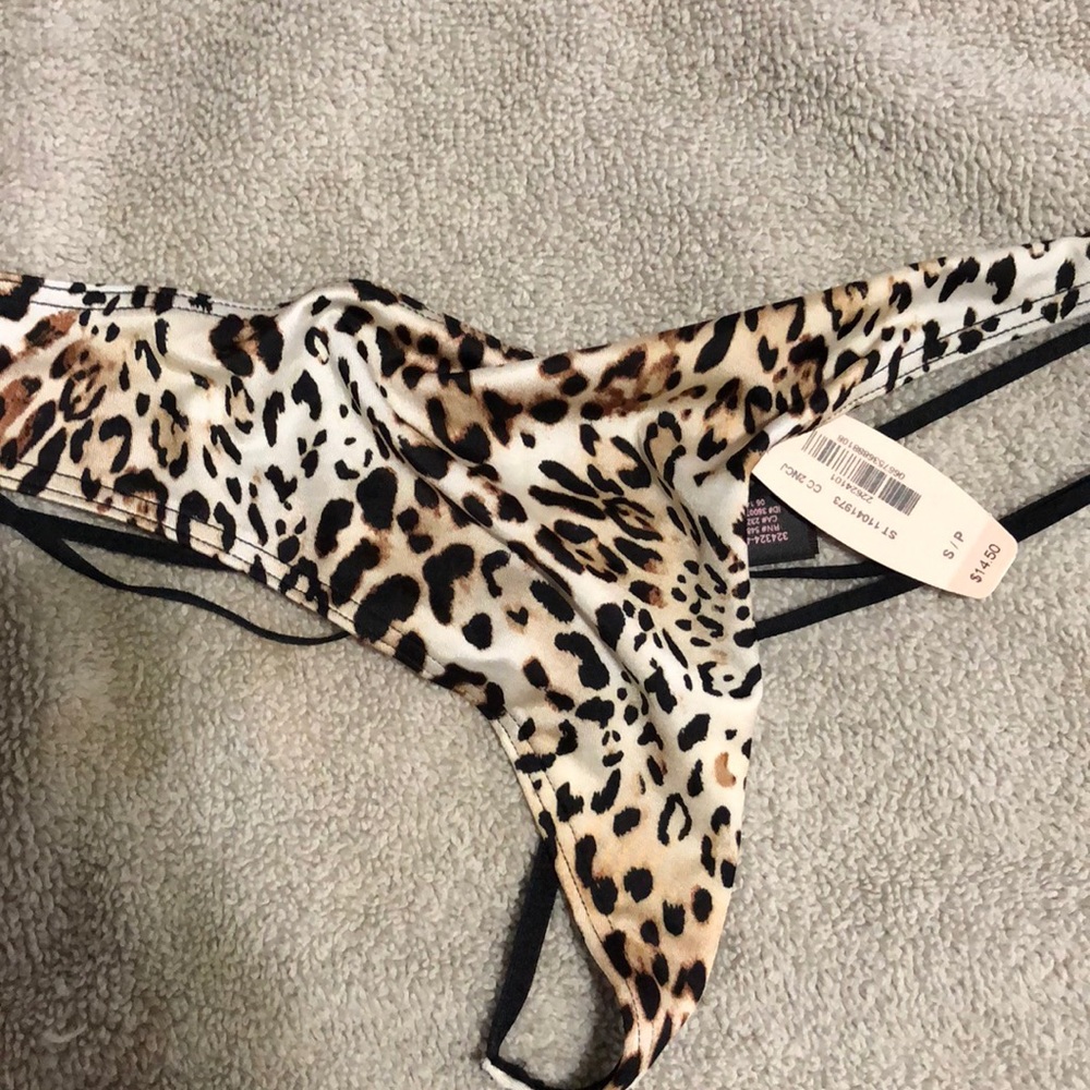 Victoria’s Secret thong
