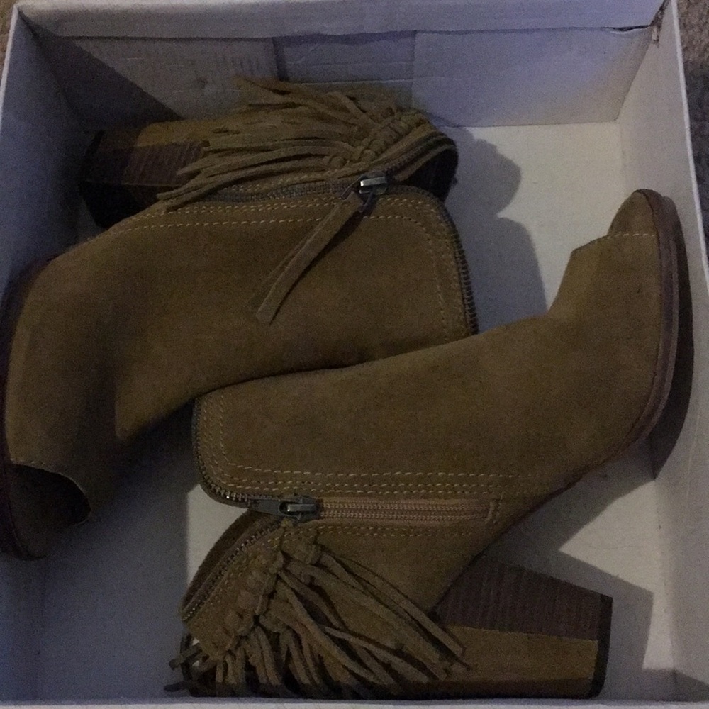 Peep Toe Shingle Wedge Heel