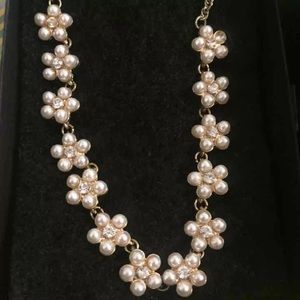 Flower necklace from forever 21