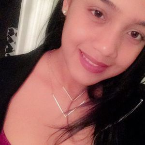 Meet your Posher, Dania