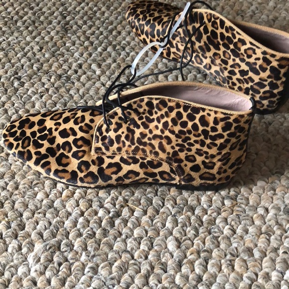 Women's Leopard Boots - Picture 2 of 8