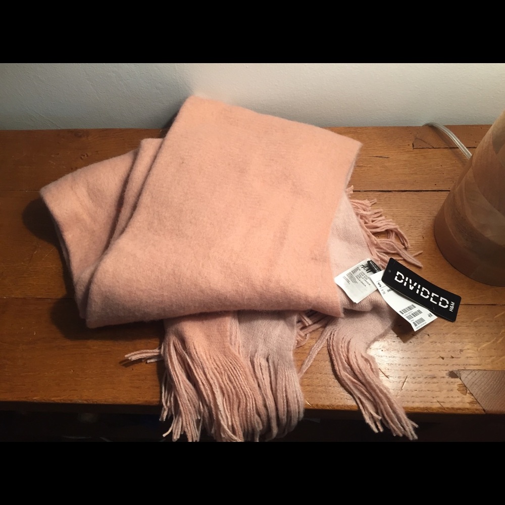 Pink H&M scarf