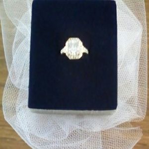 Premier Designs Ring