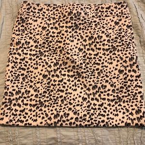 NWT Ann Taylor Loft skirt, size LP
