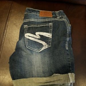 Maurices Shorts 11/12