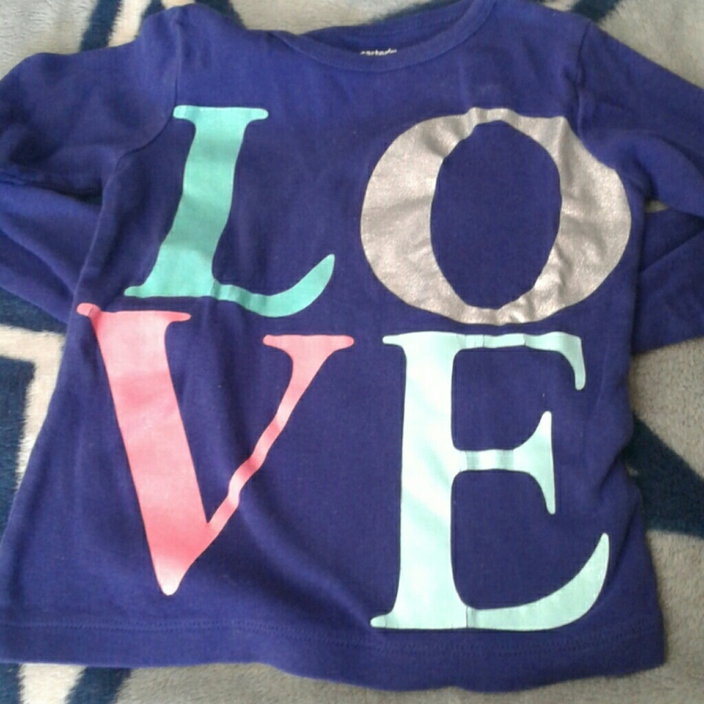 Long sleeve love shirt