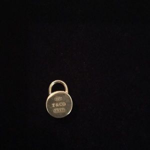 Tiffany & Co pendant (no chain)