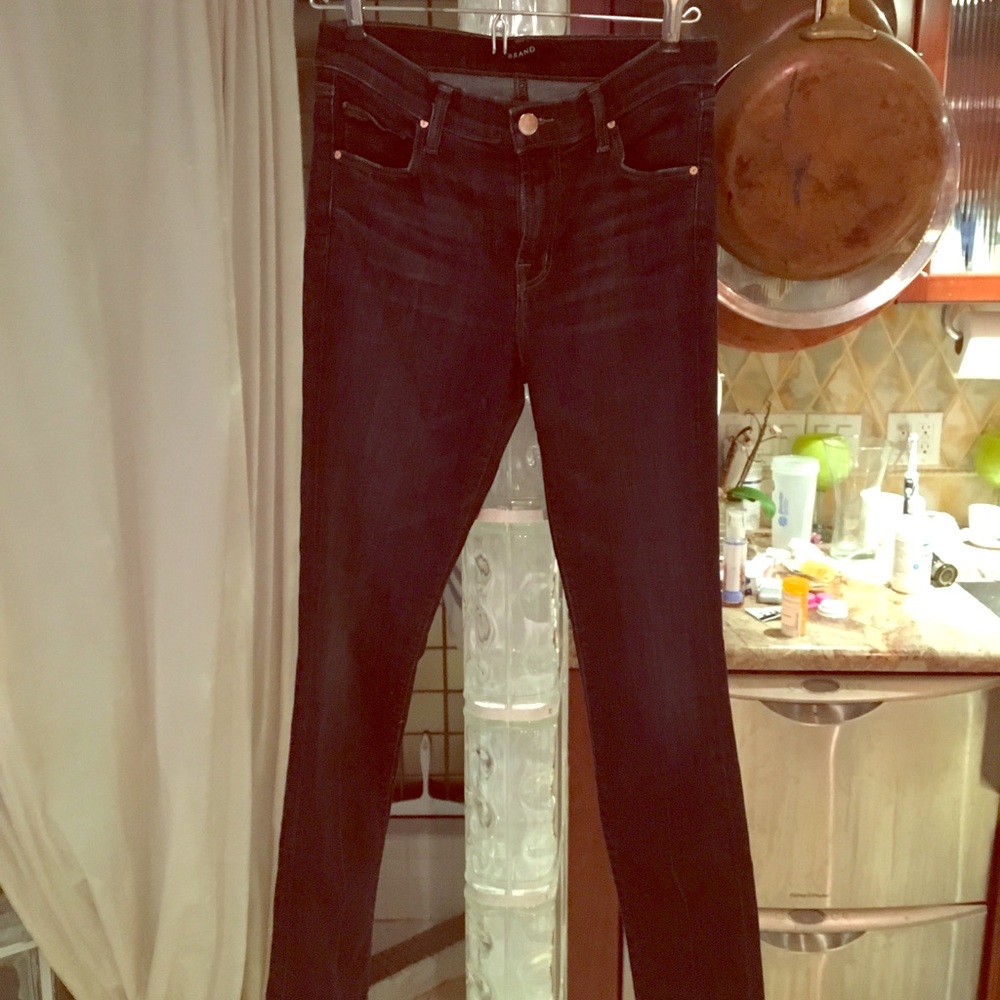 j brand skinny leg dark denim jeans