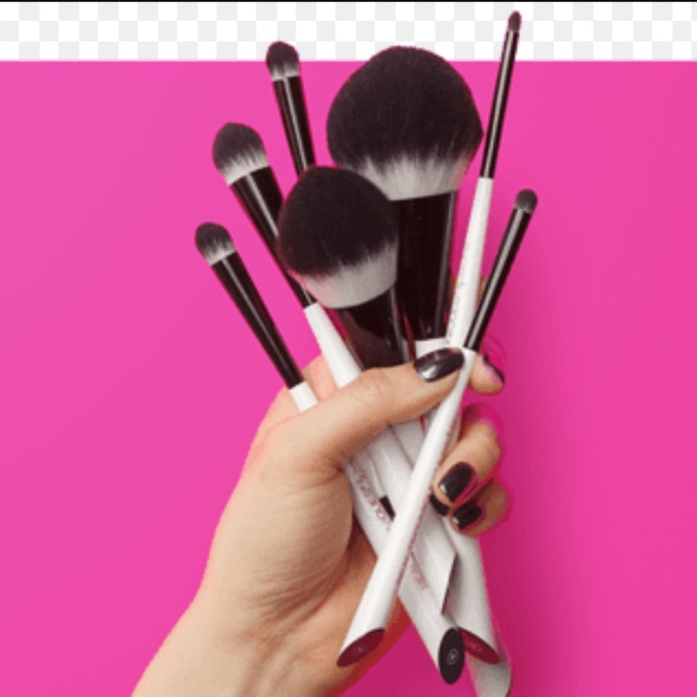 Real Techniques Multi-Tech Collection