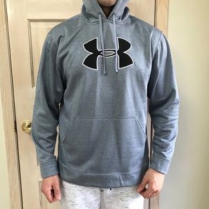 Under Armour Sweatshirt
