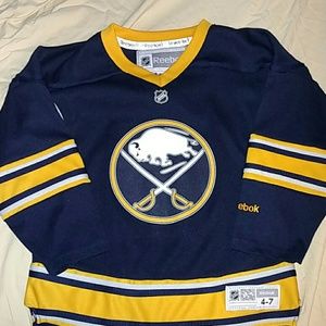 NHL Buffalo Sabres Jersey Size Y4-7