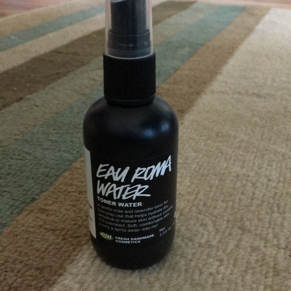Lush Eau Roma Water