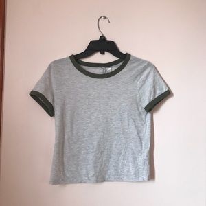 H&M tee