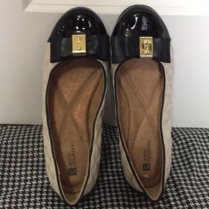 NWOT. White Mountain Flats