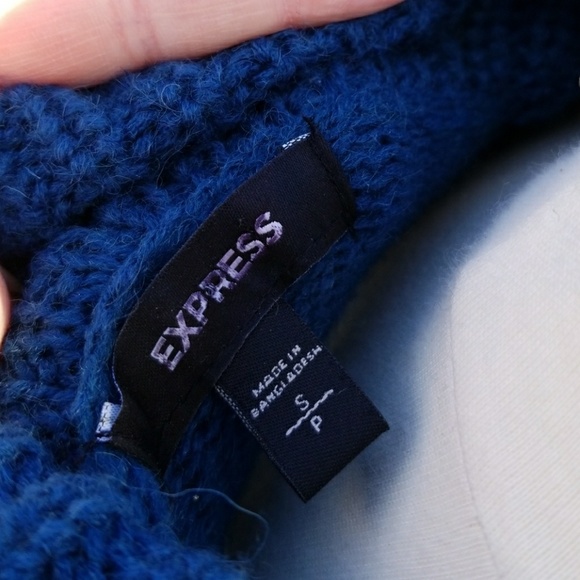Express sweater dress (SP) - Picture 4 of 7