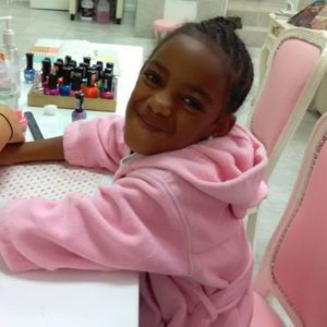 Meet your Posher, Tori