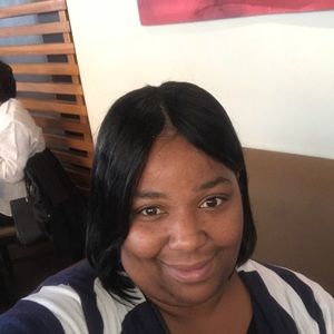 Meet your Posher, Donnetta