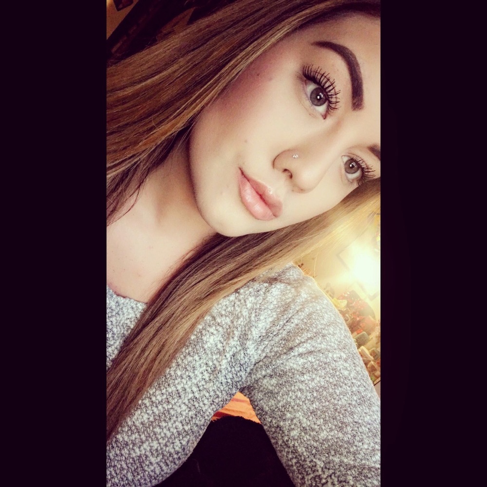 Meet your Posher, Samantha