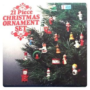 Vintage 21 Piece Wooden Christmas Tree Ornaments