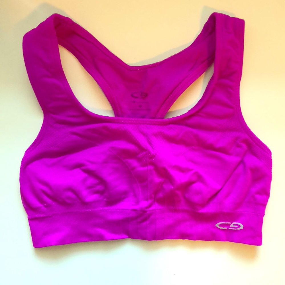 Sports bra
