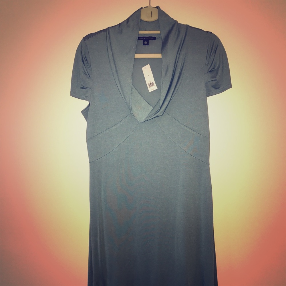 Banana Republic Silk Cowl Neck Dress - M