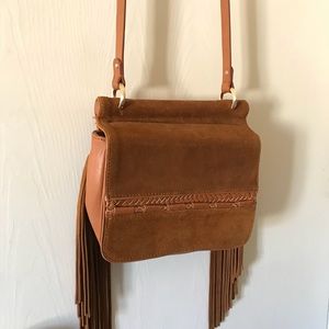 Brown fringe cross body purse!!