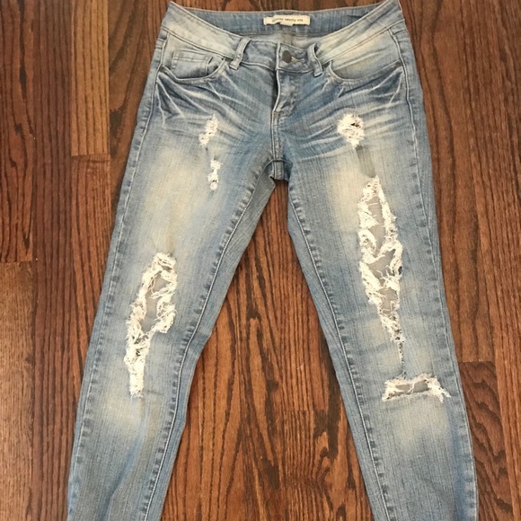Forever 21 size 3 boyfriend jeans - Picture 2 of 2