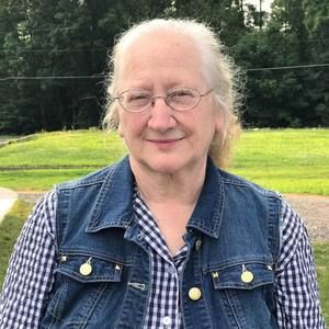 Meet your Posher, Elaine