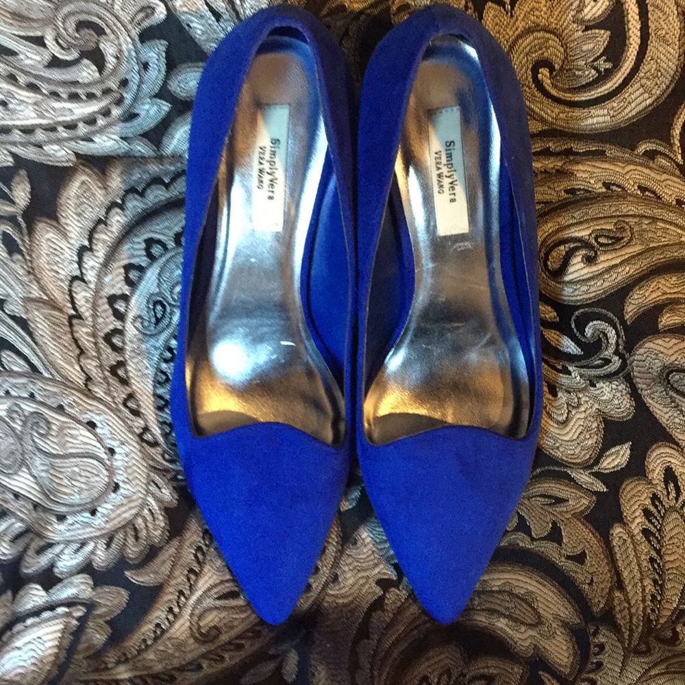 Simply Vera By Vera Wang - Size 10