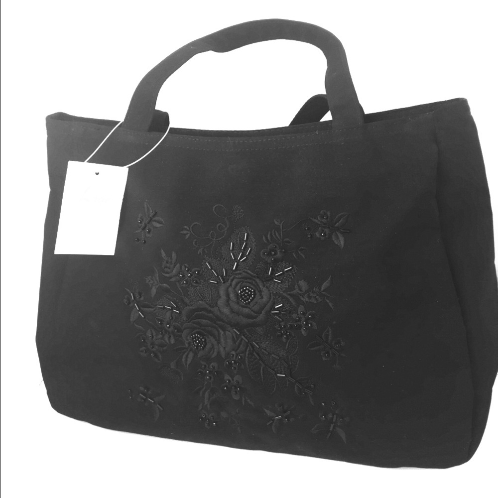 NWT Black beaded purse