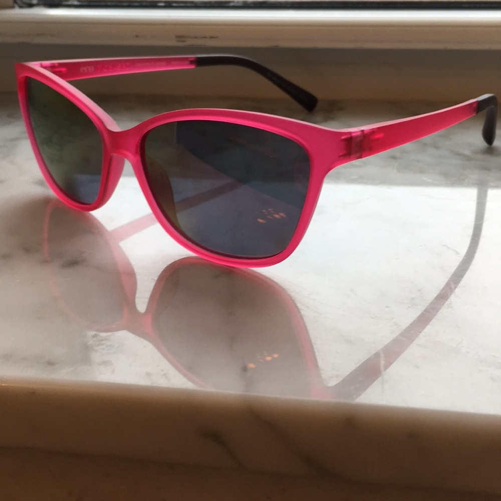 Modo eco bio based sunglasses pink/red