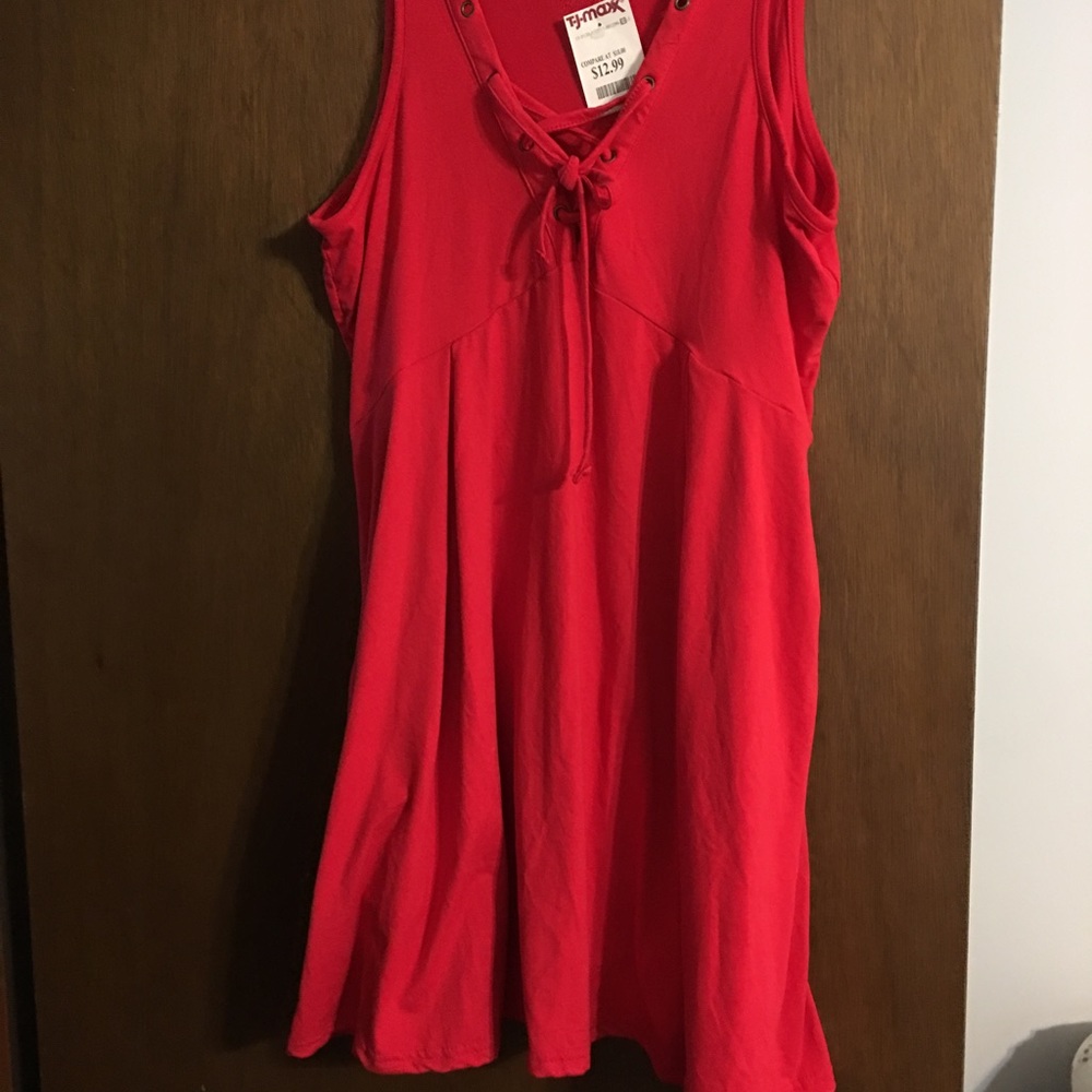Red maternity top